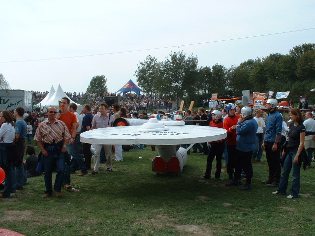 RED BULL Flugtag 19.09.2004