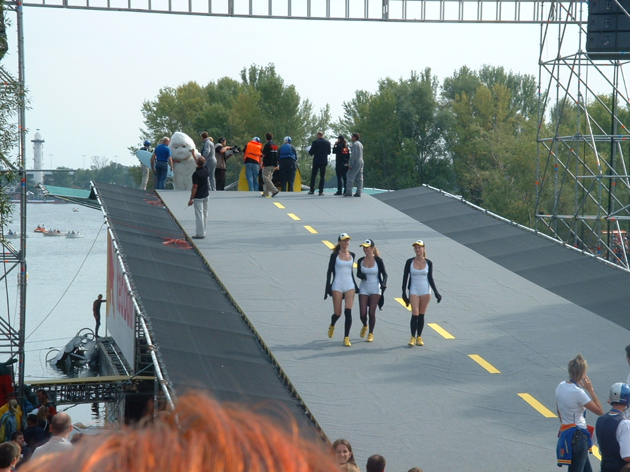 RED BULL Flugtag 19.09.2004