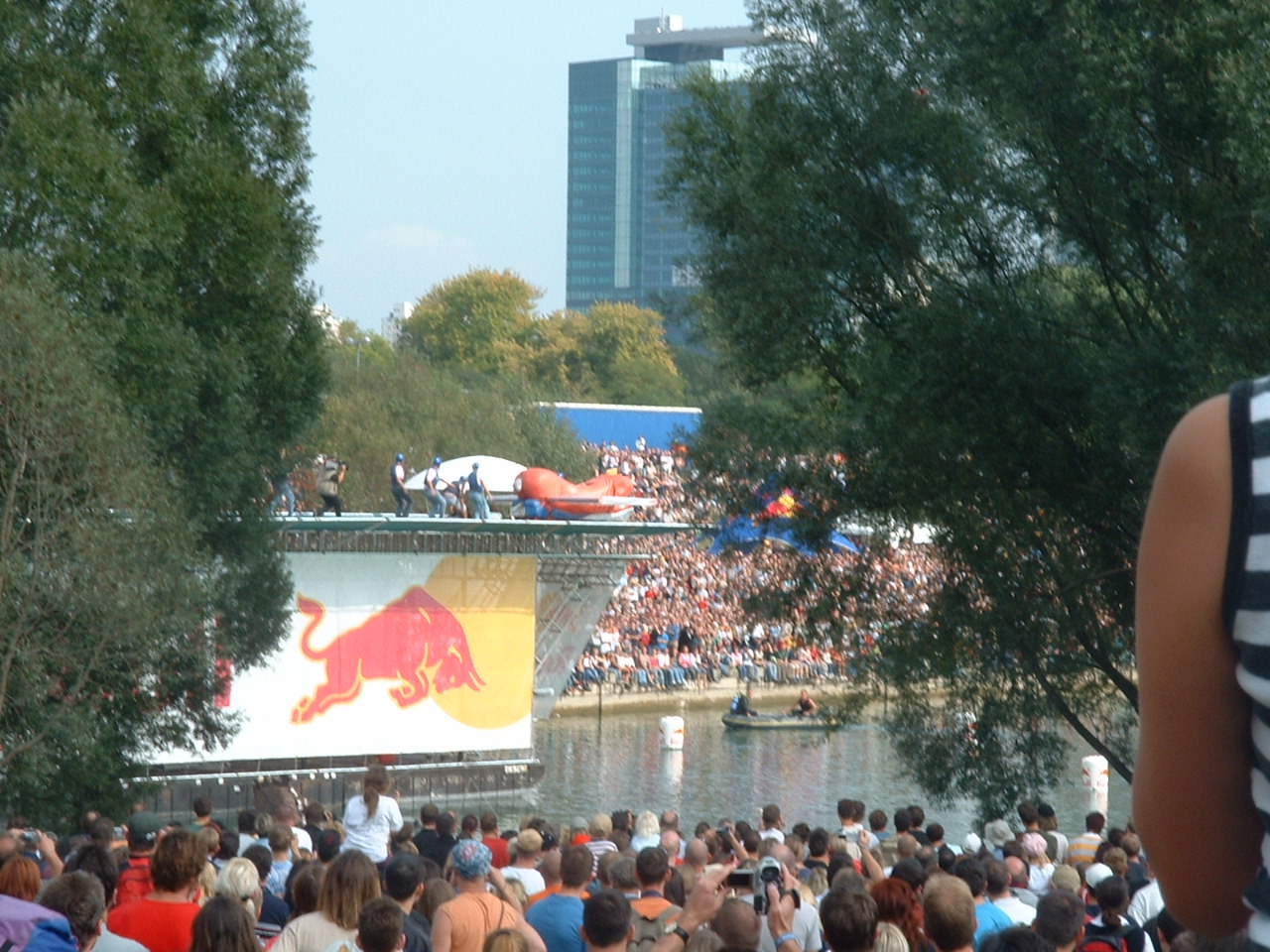 RED BULL Flugtag 19.09.2004